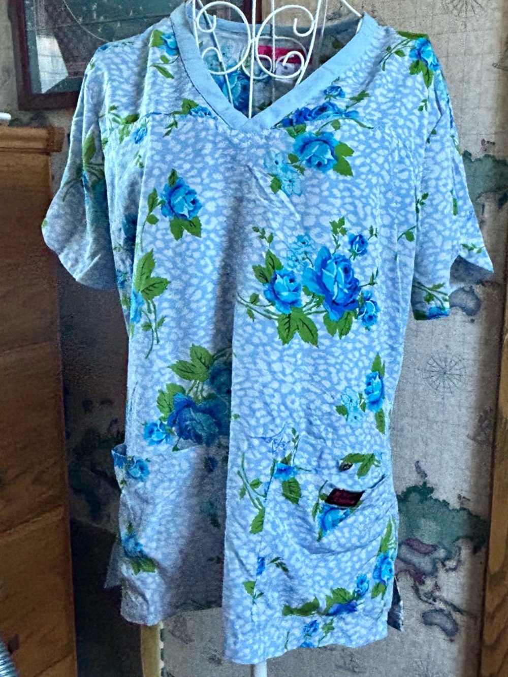 Betsey Johnson Blue Roses & Leopard Scrub Top